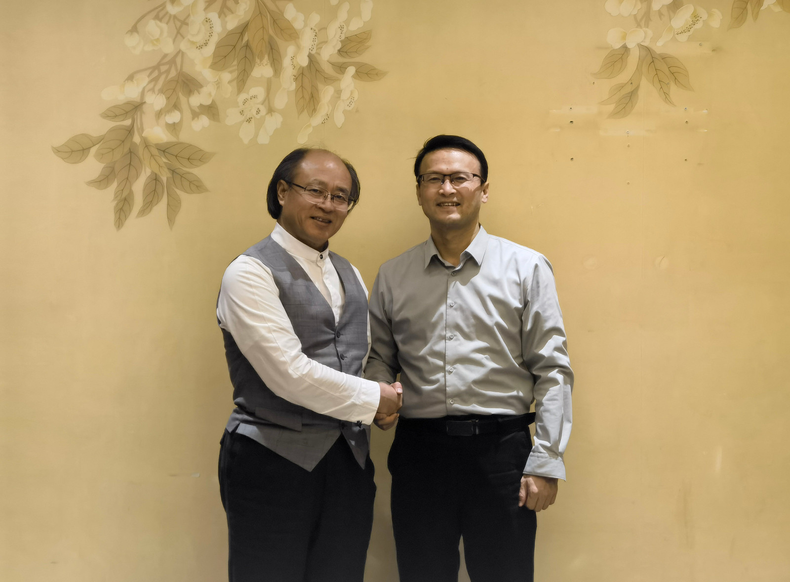 1730938921876520.jpg 1730938921876520.jpg